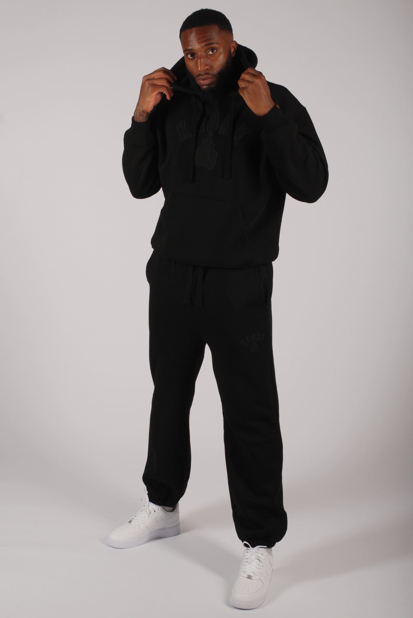 KRONK Gloves Applique Joggers Loose Fit Black Stealth