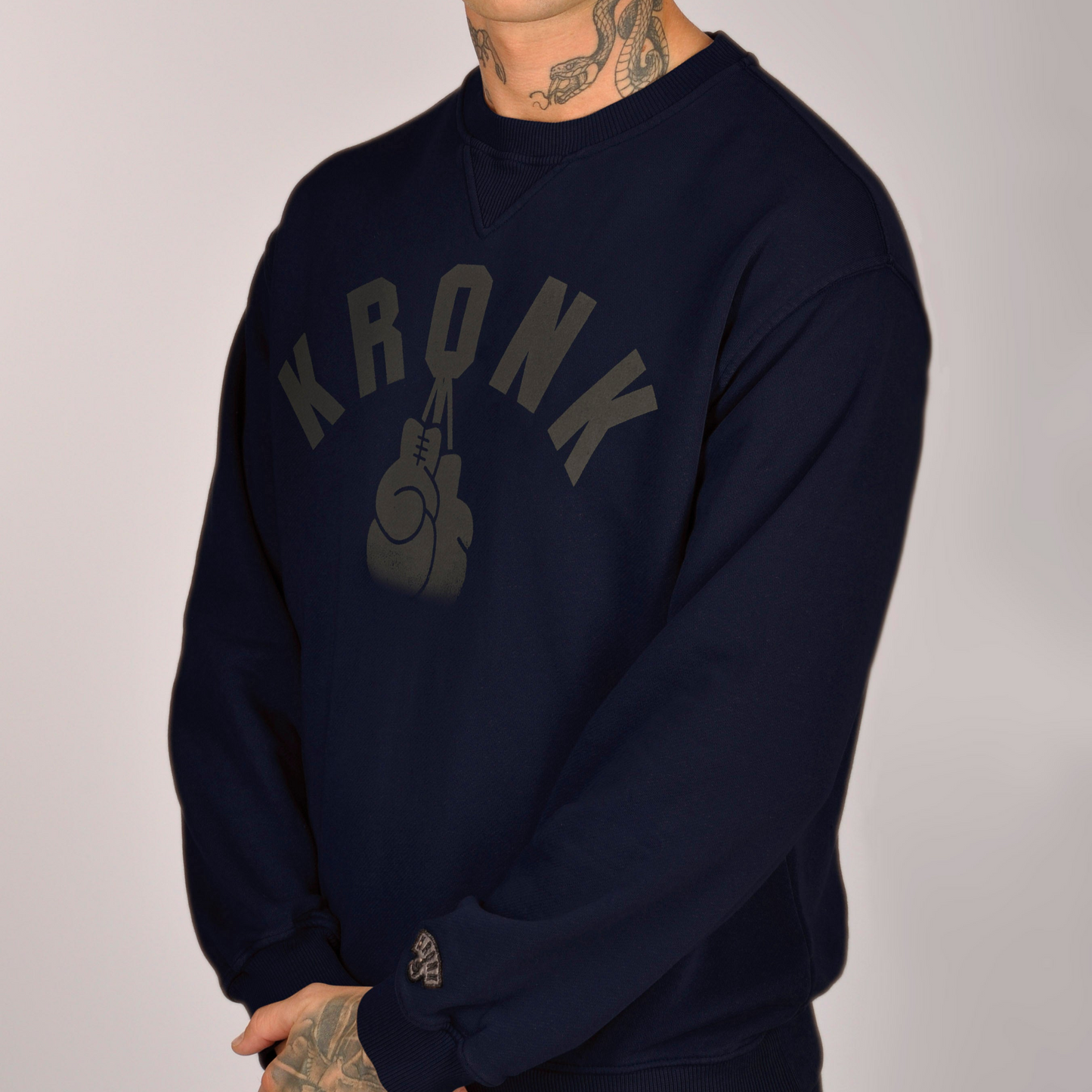 KRONK Faded Gloves Vintage Wash Sweatshirt Loose Fit Navy