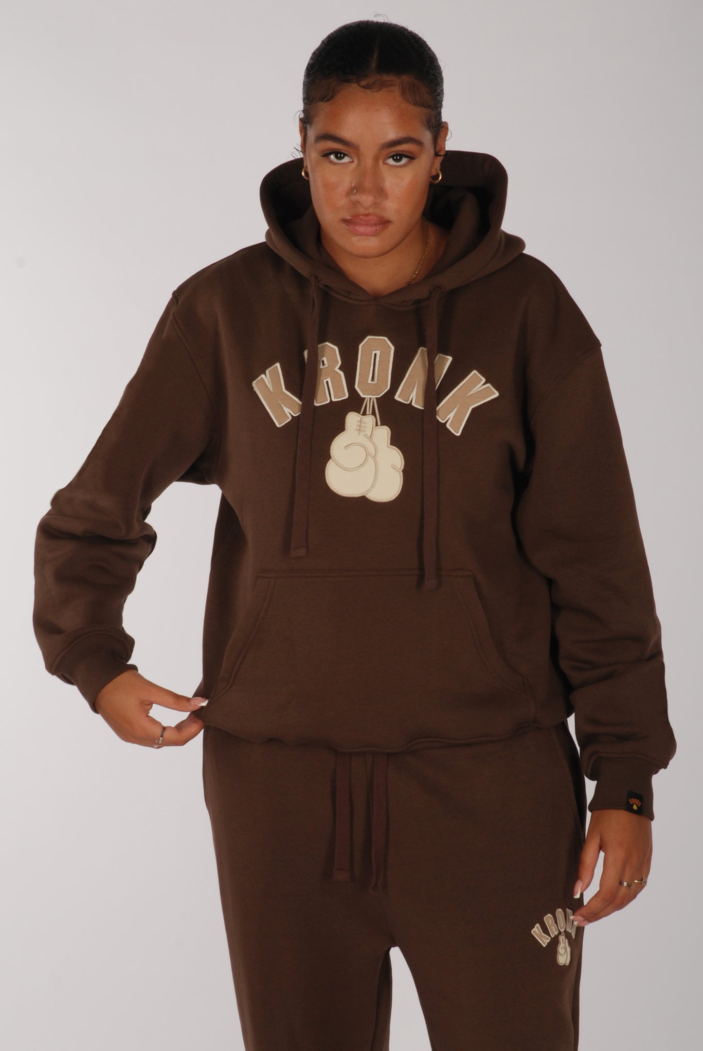 KRONKWOMEN Gloves Applique Hoodie Loose Fit Dark Brown