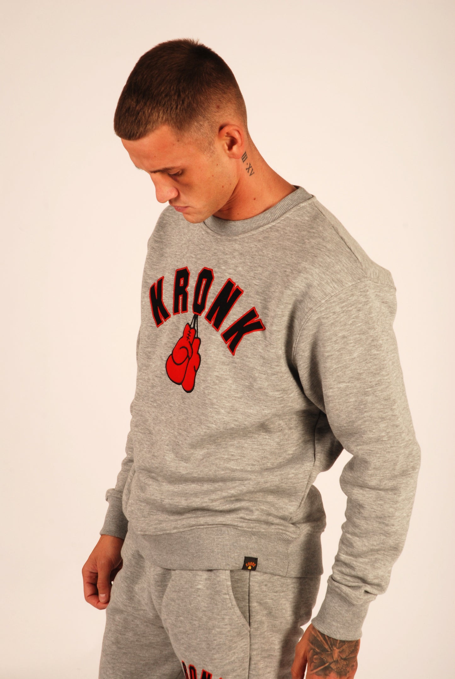 KRONK Gloves Applique Sweatshirt Loose Fit Sports Grey