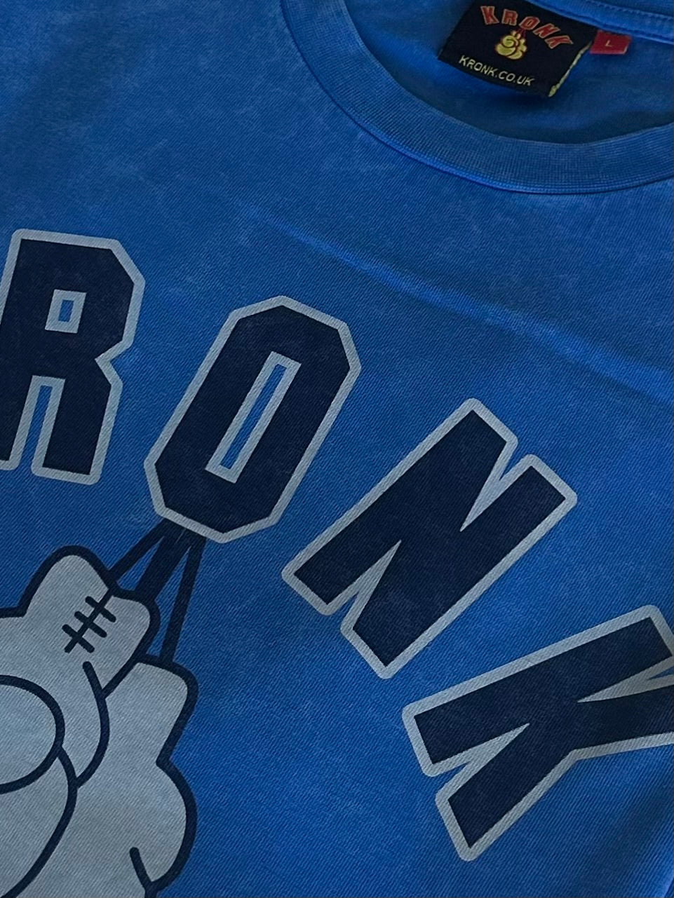 KRONKWOMEN Faded 2 Colour Gloves Loose Fit Vintage Wash T Shirt Royal Blue