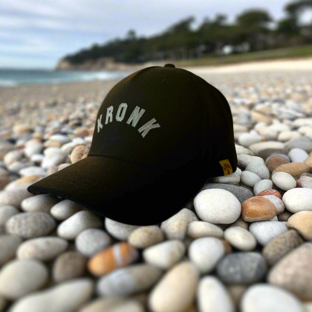 KRONK CHRISTMAS BUNDLE - Washbag / Collegiate Black Felt Cap/ Bi Fold Wallet