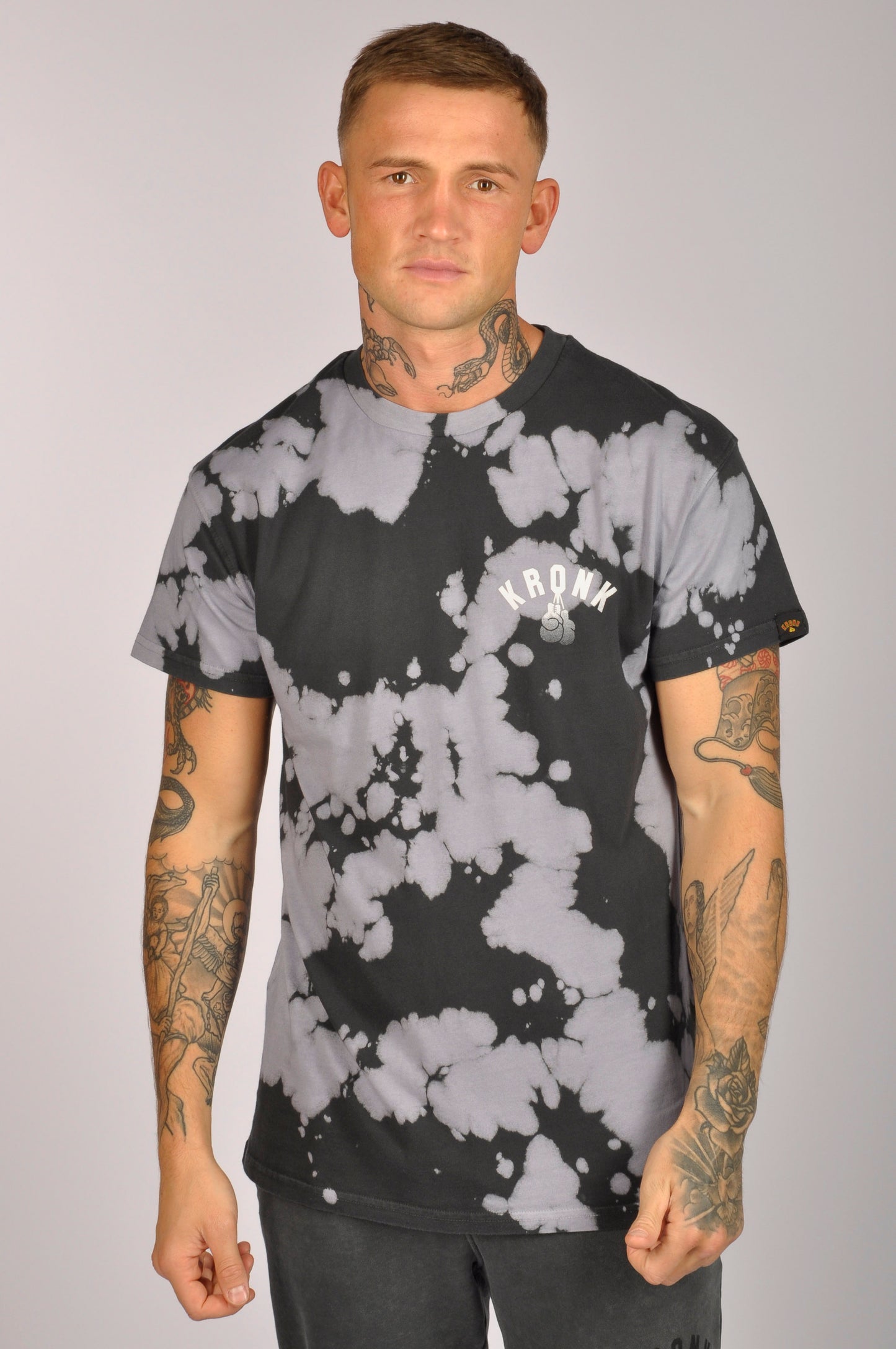 KRONK Snow Wash Faded G Vintage Loose Fit T Shirt Charcoal