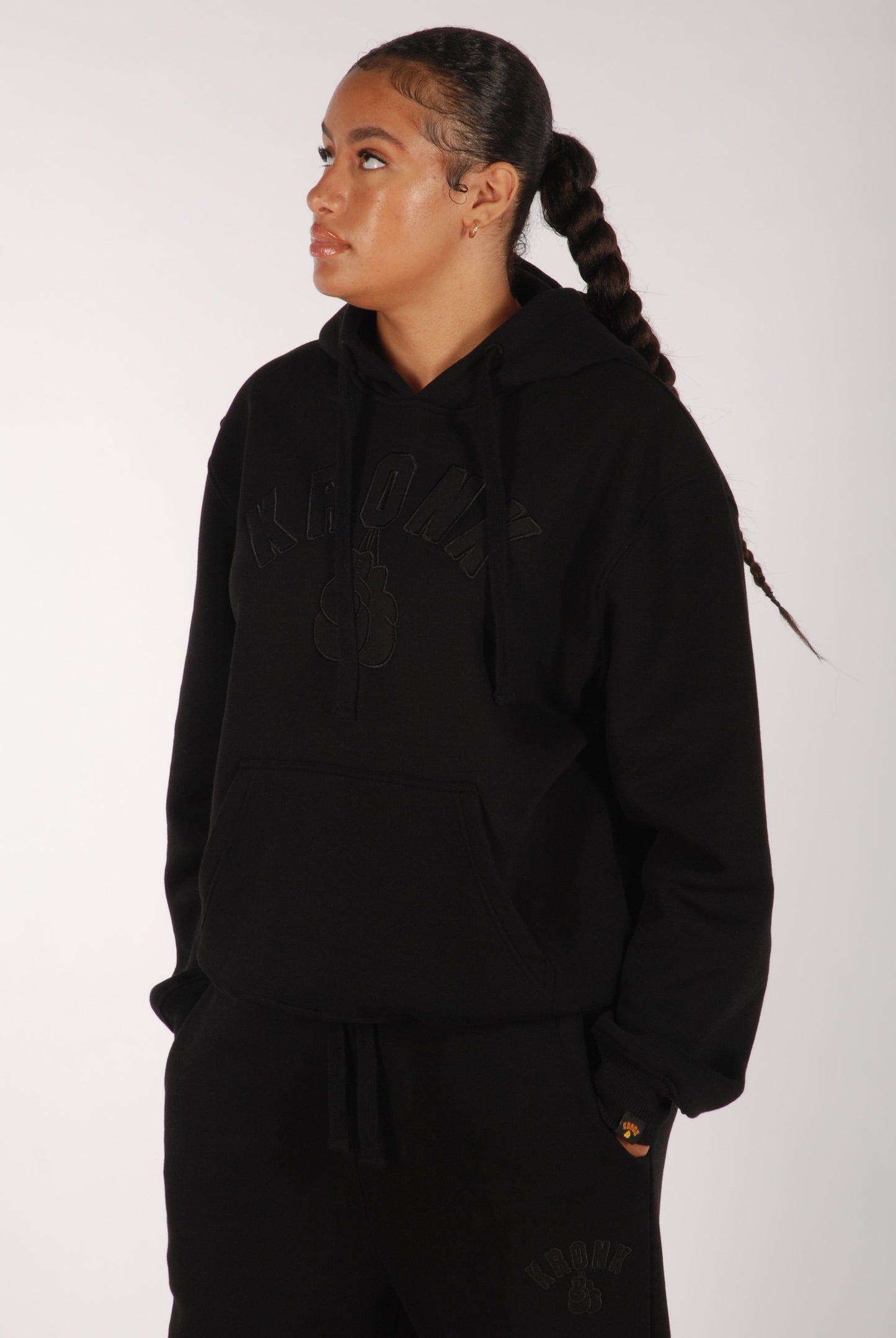 KRONKWOMEN Gloves Applique Hoodie Loose Fit Black Stealth