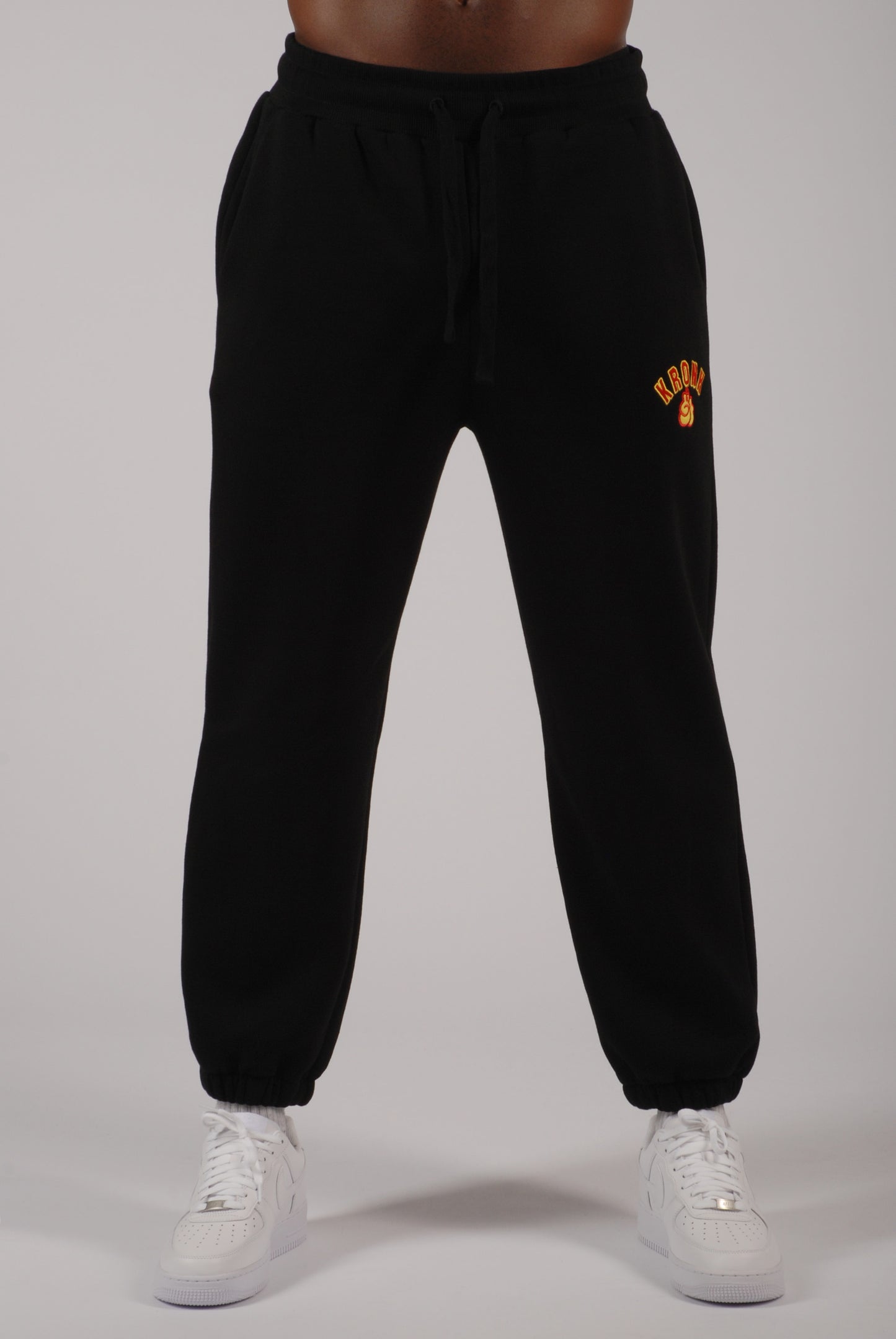 KRONK Gloves Applique Joggers Loose Fit Black Classic