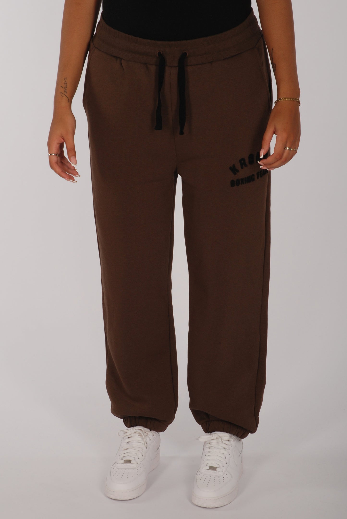 KRONKWOMEN Boxing Team Joggers Loose Fit Dark Brown