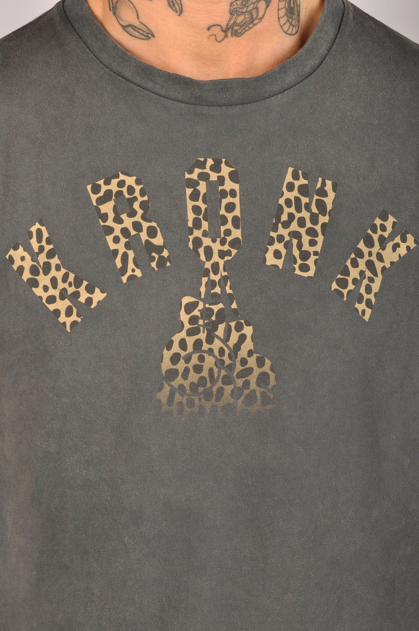 KRONK Faded Leopard Gloves Loose Fit Vintage Wash T Shirt Charcoal