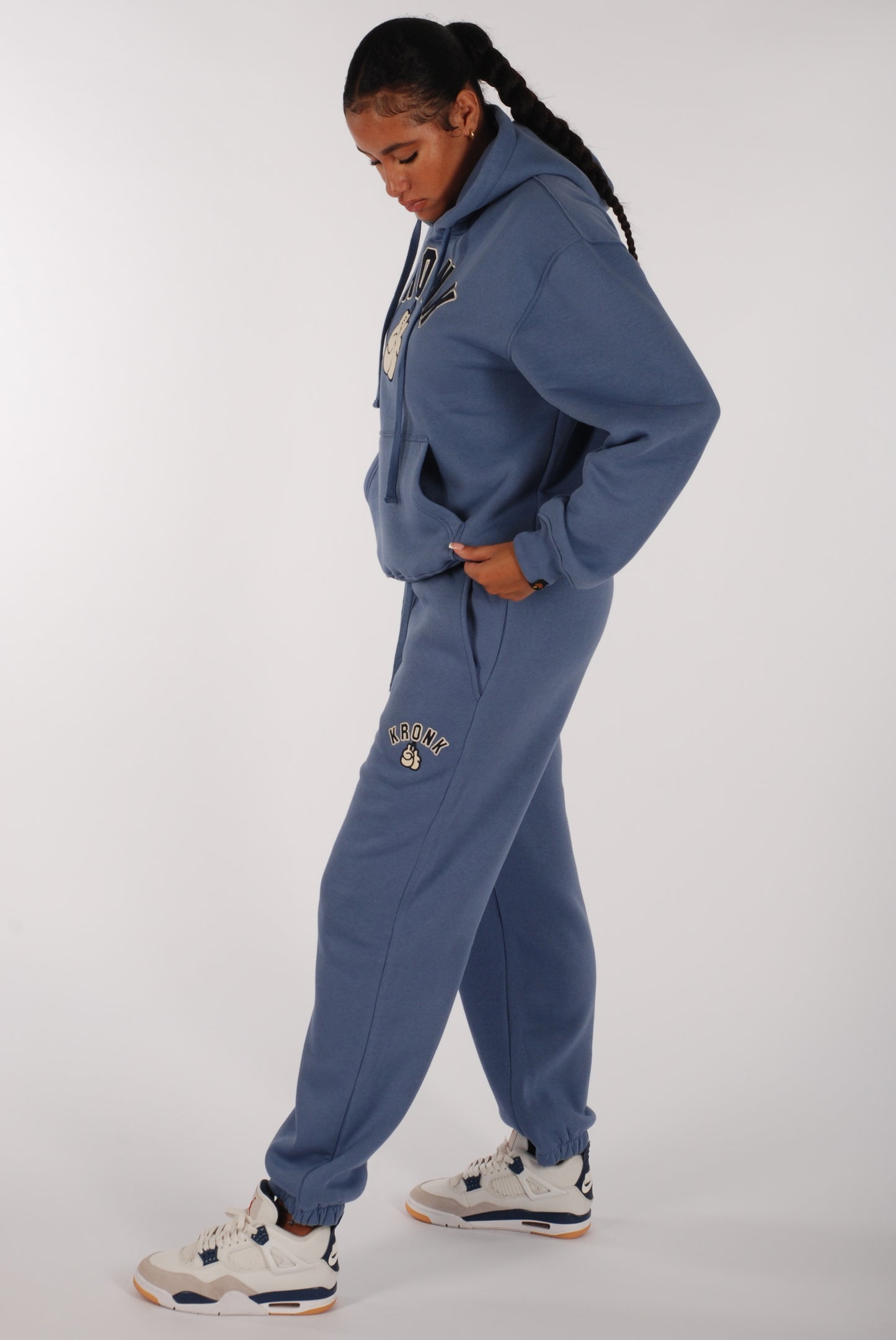 KRONKWOMEN Gloves Applique Joggers Loose Fit Steel Blue